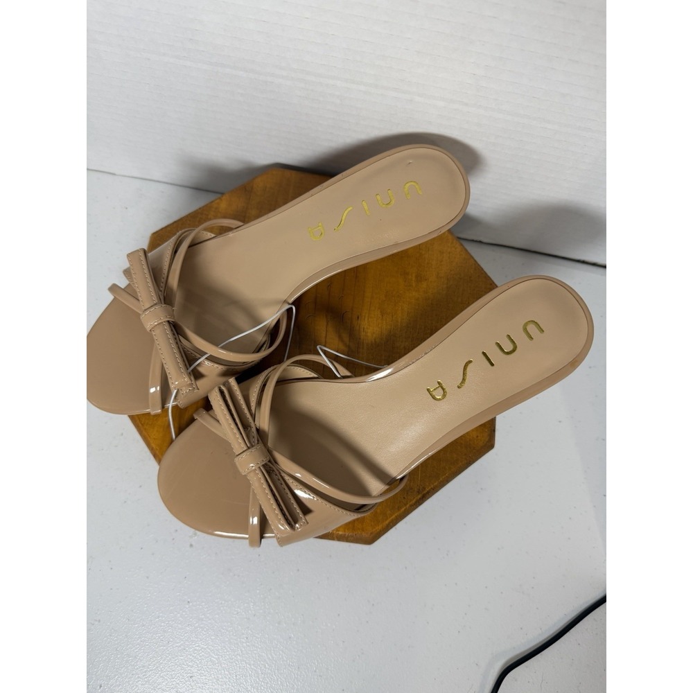 Unisa Nude Patent Bow Mule Heels Womens 7.5M Slip On Kitten Heel Sandals NWOB